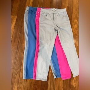 Women's Skinny Jeans Lot of 4- in Gray, Dark Blue, Light Blue and Hot Pink